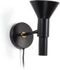Kave Home Vyara wandlamp in metaal met zwarte afwerking online kopen